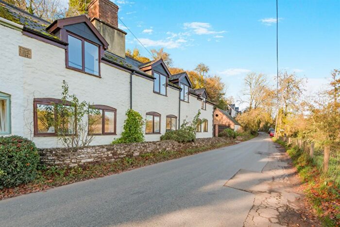 4 Bedroom Semi Detached House For Sale In Hoarwithy, Hereford, HR2