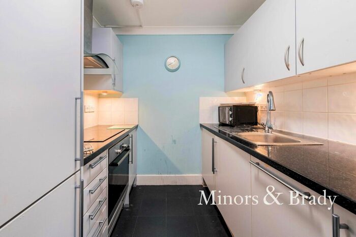 2 Bedroom Apartment To Rent In East Bank, Wherry Road, NR1