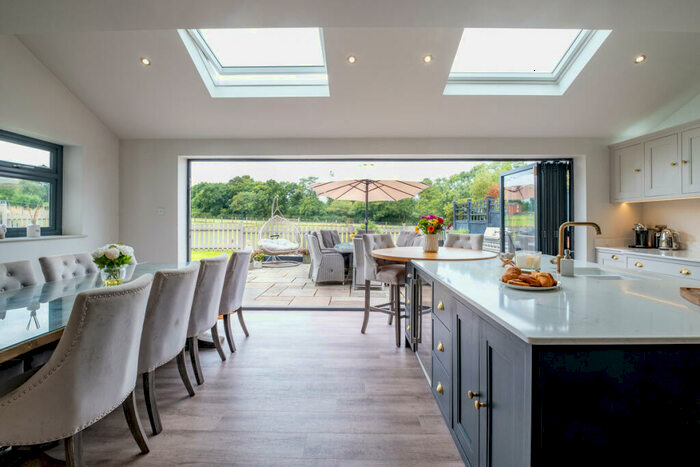 4 Bedroom Semi-Detached House For Sale In Henwood Lane, Catherine-de-Barnes, B91