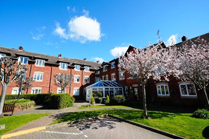 2 Bedroom Retirement Property For Sale In Millstream Way, Leighton Buzzard, LU7