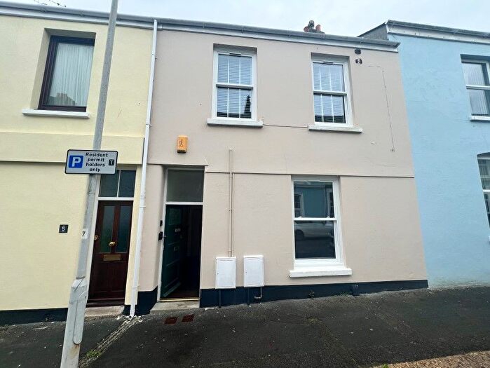 3 Bedroom Terraced House For Sale In Admiralty Street, Stonehouse, Plymouth, Devon, PL1