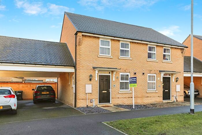 3 Bedroom Semi Detached House For Sale In Gumcester Way, Godmanchester, Huntingdon, PE29