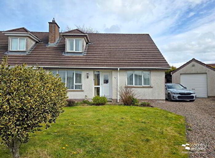 3 Bedroom Semi-detached Chalets For Sale In Hydepark Manor, Newtownabbey, BT36
