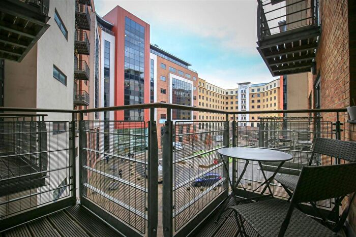 2 Bedroom Apartment To Rent In The Bar, St. James Gate, NE1