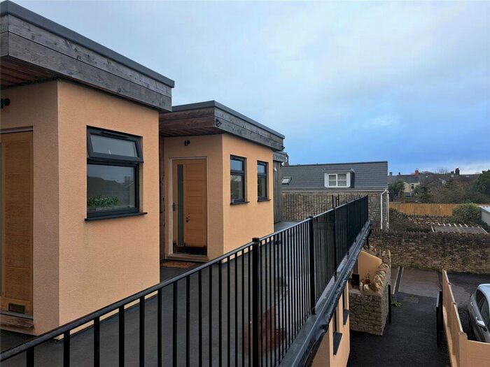 2 Bedroom Apartment To Rent In Clifton Court, Portland, Dorset, DT5
