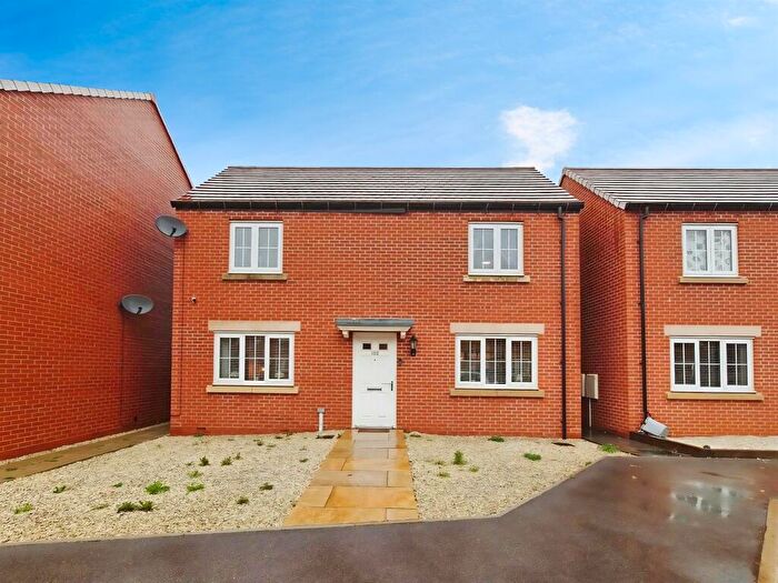 3 Bedroom Detached House For Sale In Longford Park Road, Bodicote, Banbury, OX15