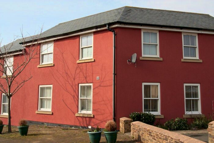 2 Bedroom Flat To Rent In Carrolls Way, Plymouth, PL9