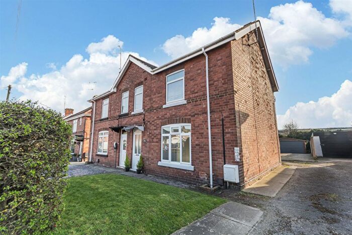 3 Bedroom Semi-Detached House For Sale In Poplar Street, New Ollerton, Newark, NG22