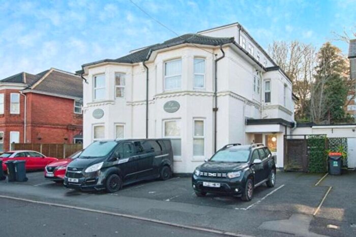 2 Bedroom Flat For Sale In Frances Road, Repton House Frances Road, BH1