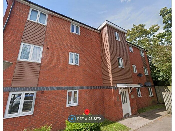 2 Bedroom Flat To Rent In Swan Lane, Coventry, CV2