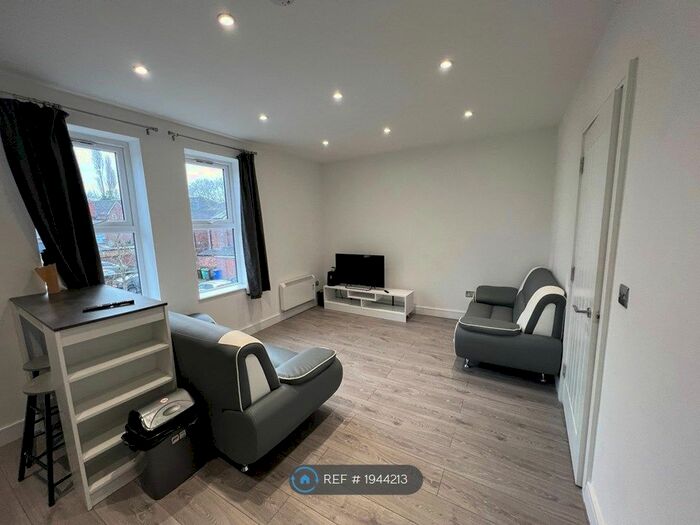 1 Bedroom Flat To Rent In Sakina House, Manchester, M20