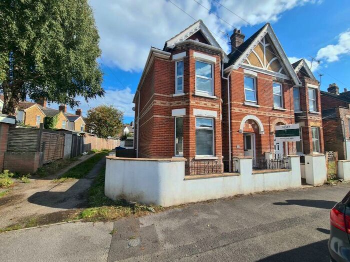 4 Bedroom House To Rent In Britannia Road, Ashley Cross, Poole, BH14