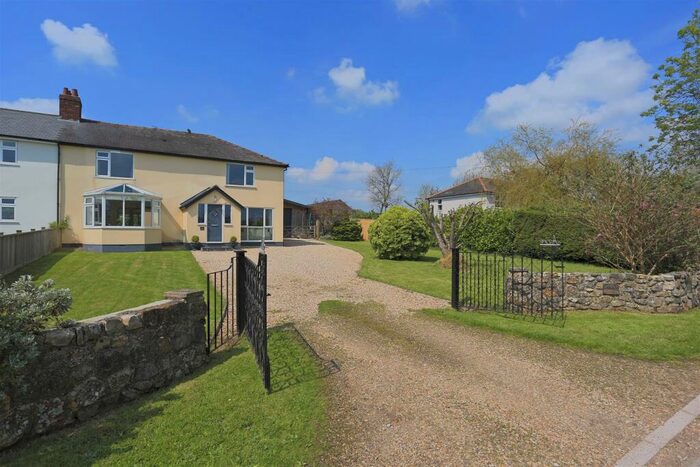 4 Bedroom House For Sale In Waggs Plot, Colston, Axminster, EX13