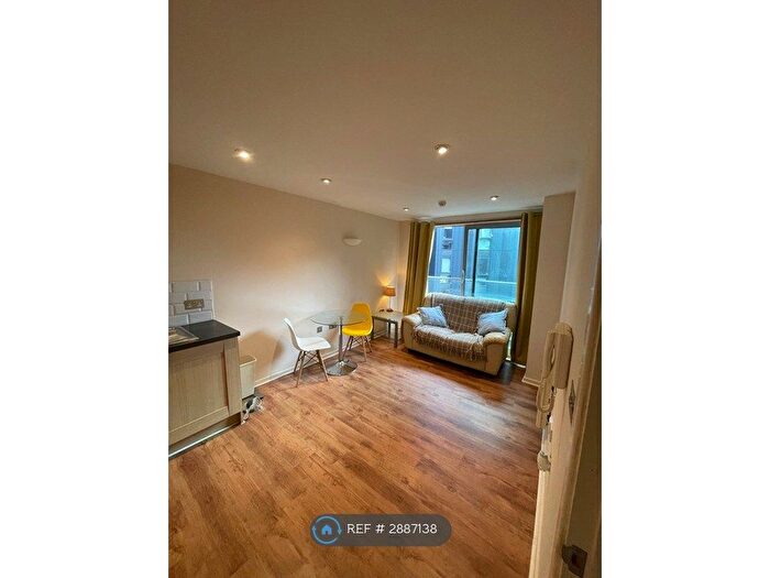 1 Bedroom Flat To Rent In Broughton House, Sheffield, S1