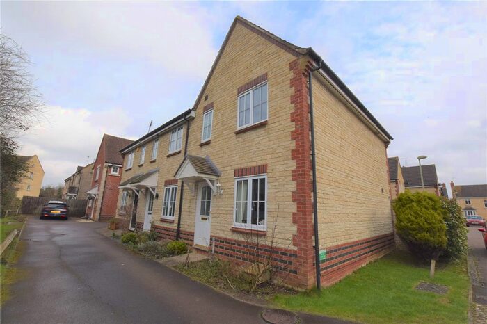 2 Bedroom End Of Terrace House To Rent In Corncrake Way, Bicester, Oxfordshire, OX26
