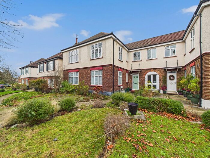 3 Bedroom Maisonette To Rent In Rectory Road, Beckenham, BR3