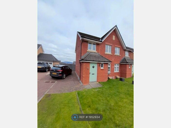 3 Bedroom Semi-Detached House To Rent In Auchness Place, Inverkip, Greenock, PA16