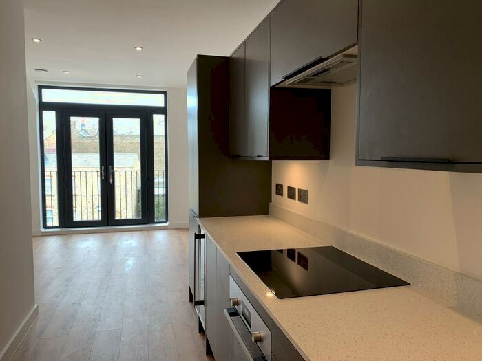 2 Bedroom Apartment To Rent In Queensbridge Drive, CT11