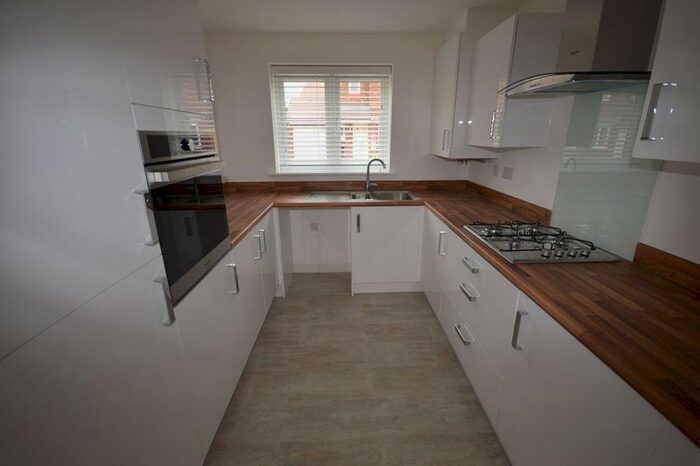 3 Bedroom Town House To Rent In Lloyd Jones Road, Haslington, Crewe CW1