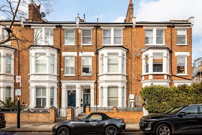 3 Bedroom Flat For Sale In Lena Gardens, W6