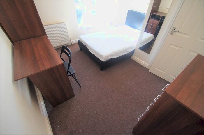 3 Bedroom End Of Terrace House To Rent In Welland Road, Coventry CV1