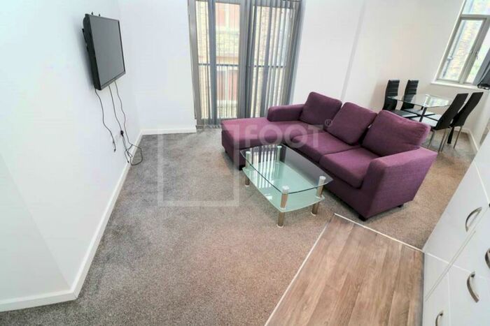 2 Bedroom Apartment To Rent In Grattan House, Grattan Rd, BD1