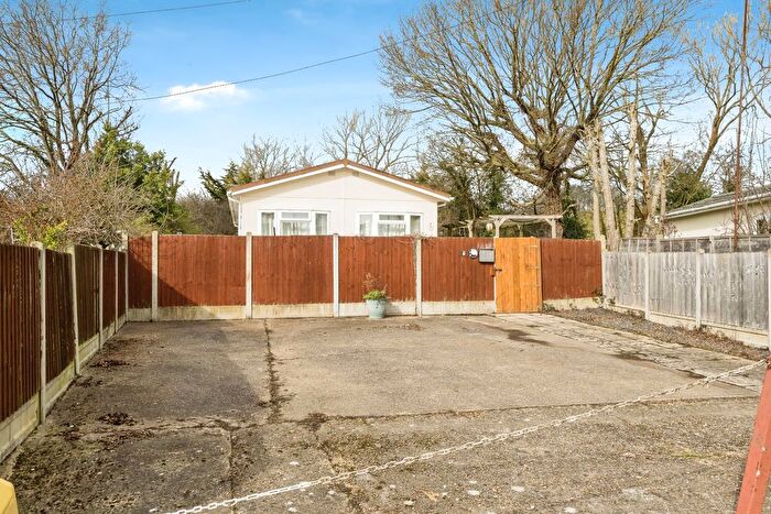 3 Bedroom Property For Sale In Sunset Drive, Havering-Atte-Bower, Romford, RM4
