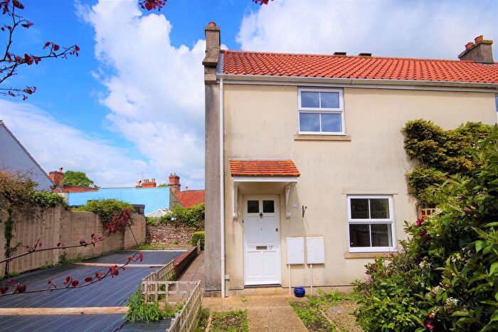 2 Bedroom Semi Detached House To Rent In A Two Bedroom House In Wells - Central Wells, BA5
