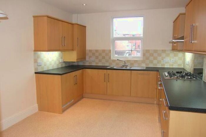 3 Bedroom Flat To Rent In Wood Street, Lytham St. Annes, FY8