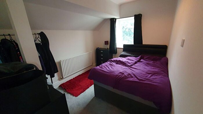 1 Bedroom Flat For Sale In Flat, Horse Fair, Rugeley, Staffordshire, WS15