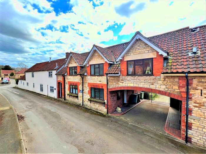 3 Bedroom Detached House For Sale In Washdyke Lane, Fulbeck, NG32