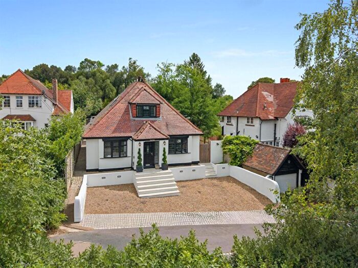 4 Bedroom Detached House For Sale In Bull Lane, Gerrards Cross, SL9