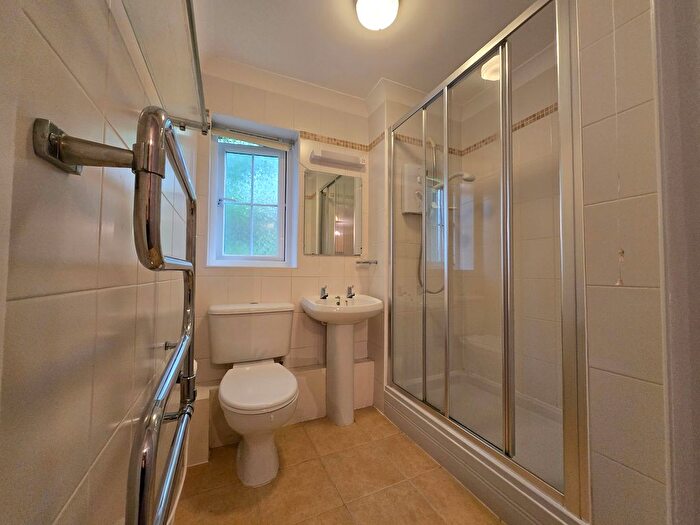 1 Bedroom Flat To Rent In Plantation Terrace, Dawlish, EX7