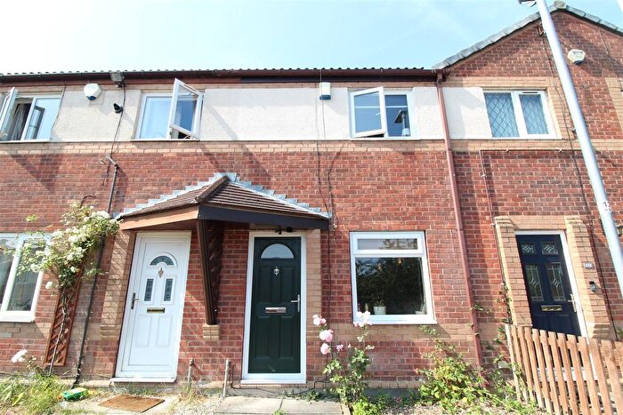 2 Bedroom Terraced House For Sale In Raynville Walk, Leeds, LS13