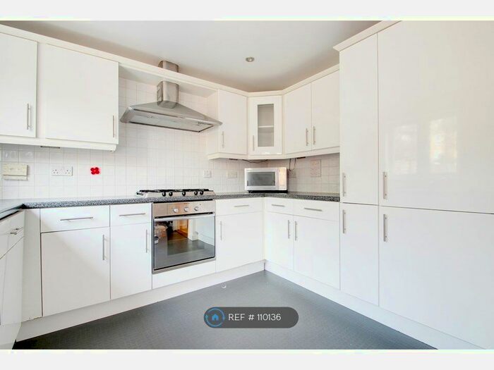 3 Bedroom Terraced House To Rent In Comfort Street, London, SE15