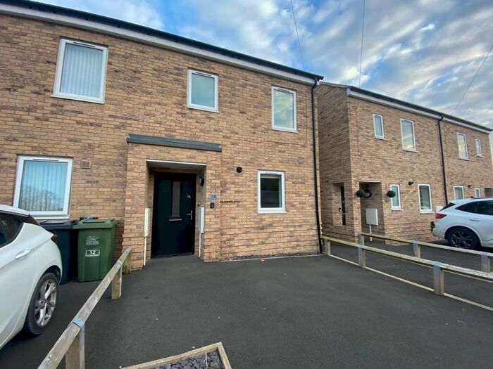 2 Bedroom Property To Rent In Mayfield Avenue, Heanor, DE75