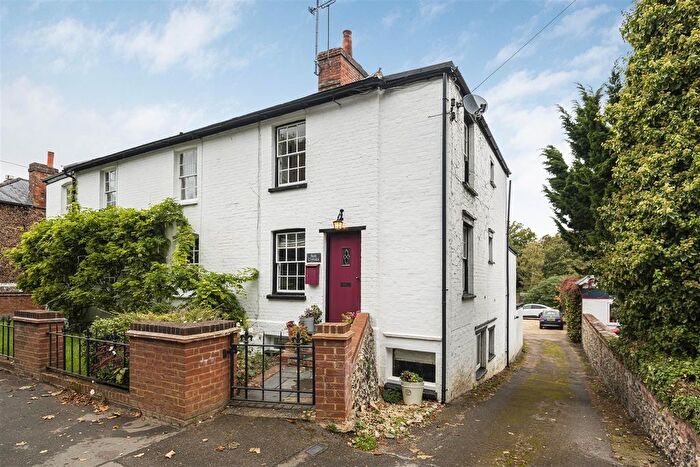 3 Bedroom End Terrace House For Sale In Remenham Hill, Remenham, Henley-On-Thames, RG9