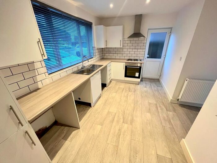 3 Bedroom Semi-Detached House To Rent In Hylton Road, Billingham, TS23