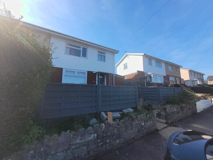 3 Bedroom Semi-Detached House To Rent In Sycamore Road, Swansea, SA3