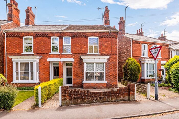 3 Bedroom Semi-Detached House For Sale In Trafalgar Square, Long Sutton, PE12