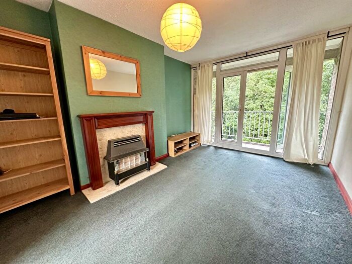 1 Bedroom Flat For Sale In Fraser Drive Woodseats Sheffield, S8