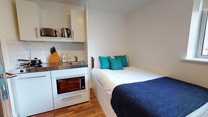 Studio To Rent In Studio, Park House, Luton, LU1