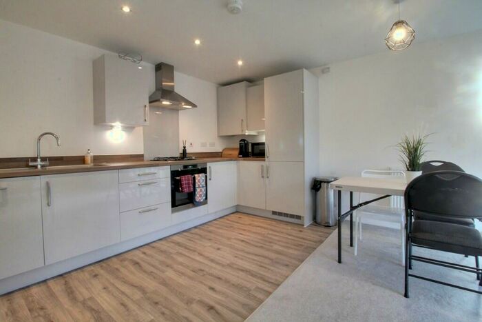 2 Bedroom Apartment To Rent In Kier House, Sherlock Street, Birmingham City Centre, B5