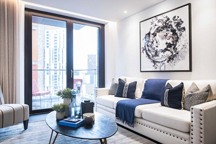 3 Bedroom Apartment To Rent In Charles Clowes Walk, Nine Elms, London, SW11