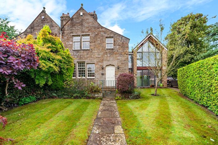 4 Bedroom Semi-Detached House For Sale In Moor Park, Beckwithshaw, HG3