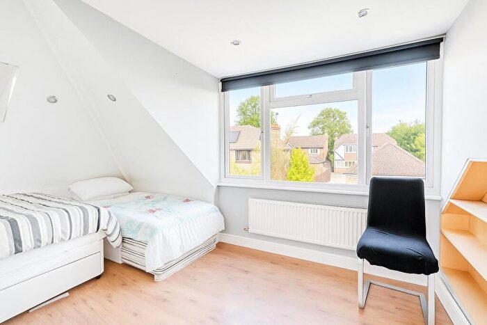 5 Bedroom Detached House For Sale In Mount Pleasant Lane, Bricket Wood, St. Albans, AL2