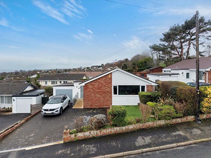 2 Bedroom Detached House For Sale In Maudlin Drive, Teignmouth, TQ14