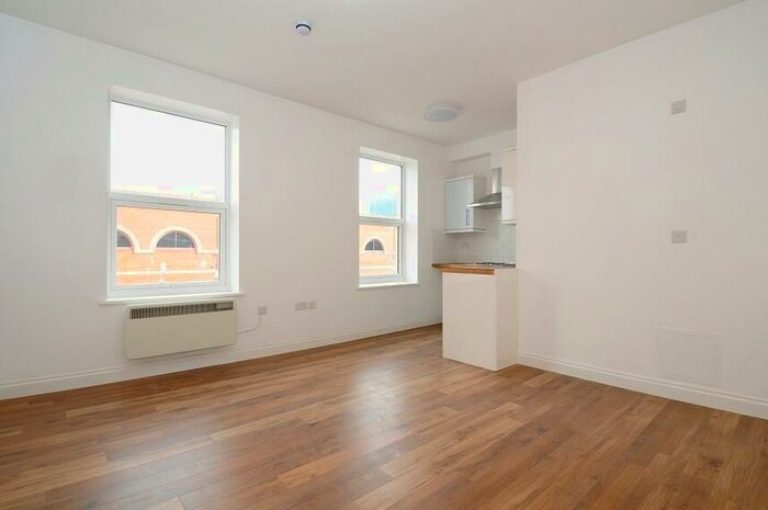 1 Bedroom Flat To Rent In Rye Lane Peckham, SE15