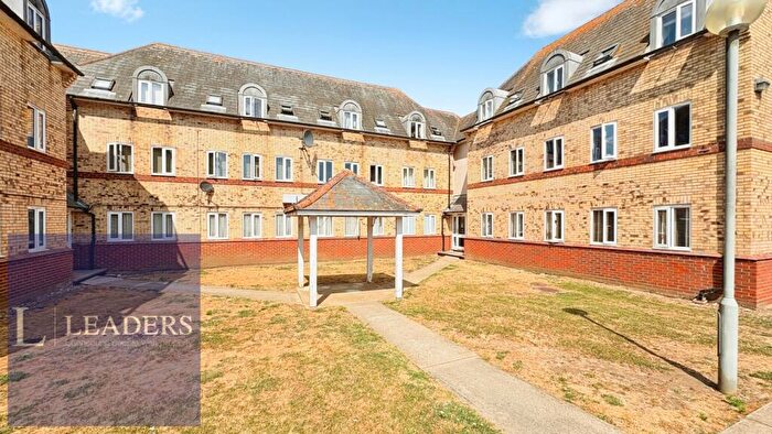 2 Bedroom Apartment For Sale In Colne Road, Halstead, Essex, CO9