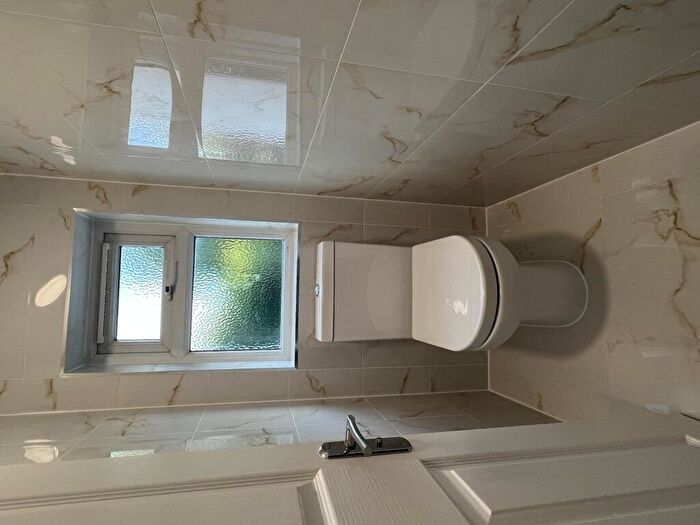 1 Bedroom Flat To Rent In Wrights Place, NW10